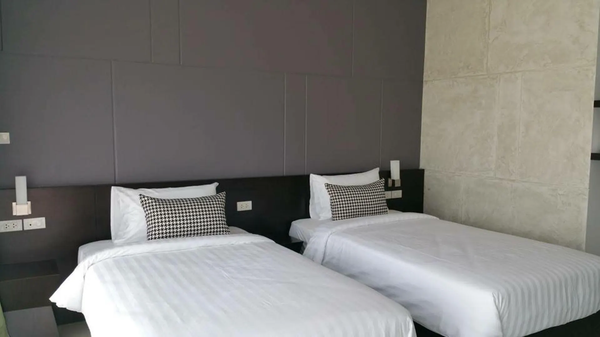 Phuket Airport Place - Sha Plus Nai Yang Beach Hotel